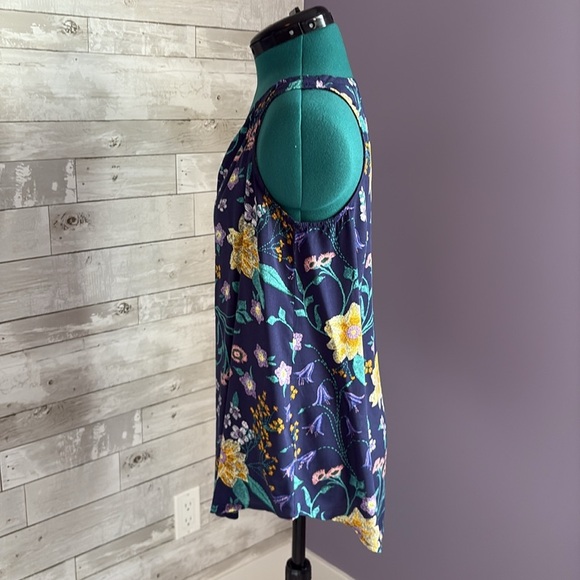 OLD NAVY Floral Print Navy Tank Top Blouse - Picture 6 of 8